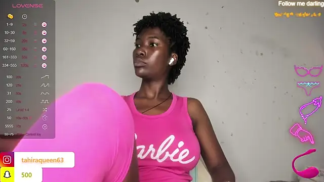 Snapshot of Tahira_21_ chatting on 01-22-25, 04:55 Tahira 21 online show from 01-22-25, 04:55