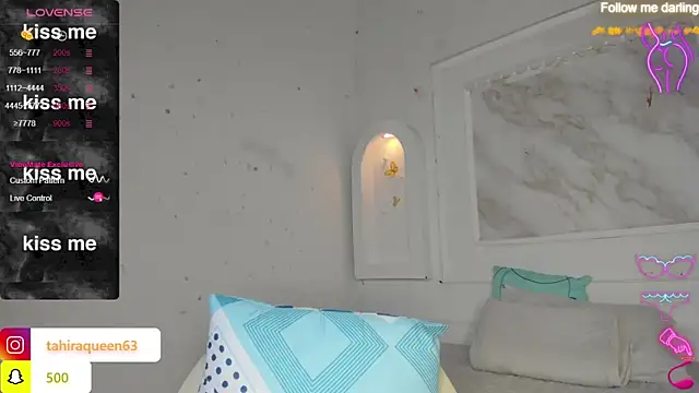 Snapshot of Tahira_21_ chatting on 02-28-25, 07:14 Tahira 21 online show from 02-28-25, 07:14