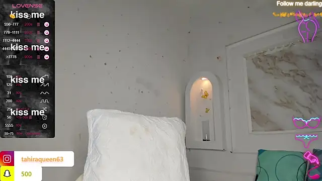 Snapshot of Tahira_21_ chatting on 03-13-25, 10:54 Tahira 21 online show from 03-13-25, 10:54