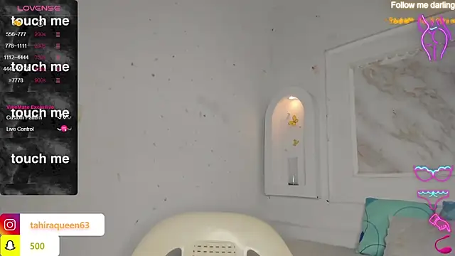 Snapshot of Tahira_21_ chatting on 03-14-25, 08:06 Tahira 21 online show from 03-14-25, 08:06