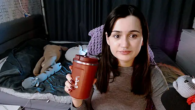 KiraYammy online show from 01-21-25, 01:50