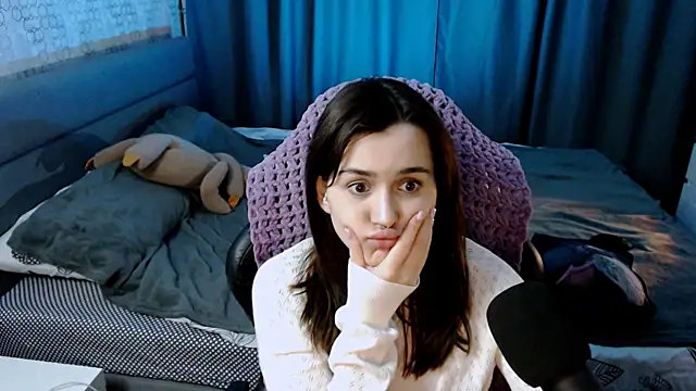 KiraYammy online show from 02-06-25, 03:48