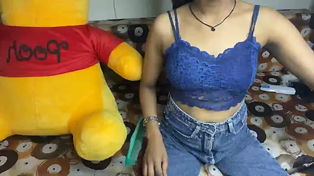 Snapshot of shuhana_ chatting on 05-15-26, 04:41 shuhana online show from 05-15-26, 04:41
