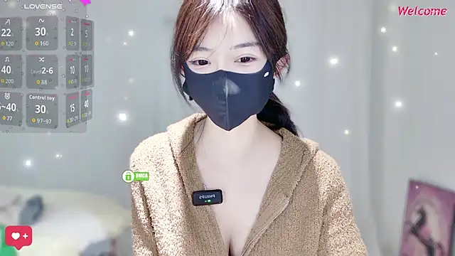 Duduludululu online show from 10-18-25, 05:10