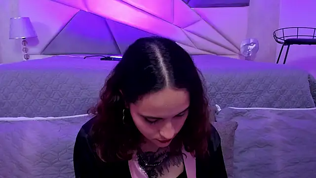 Snapshot of AnnyThompson_ chatting on 01-09-25, 08:44 AnnyThompson online show from 01-09-25, 08:44