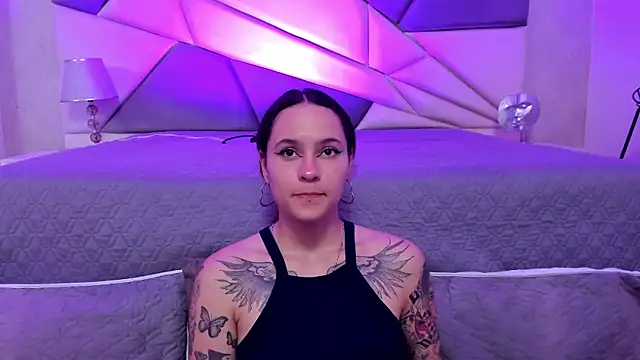 AnnyThompson  online show from 01-15-25, 11:30