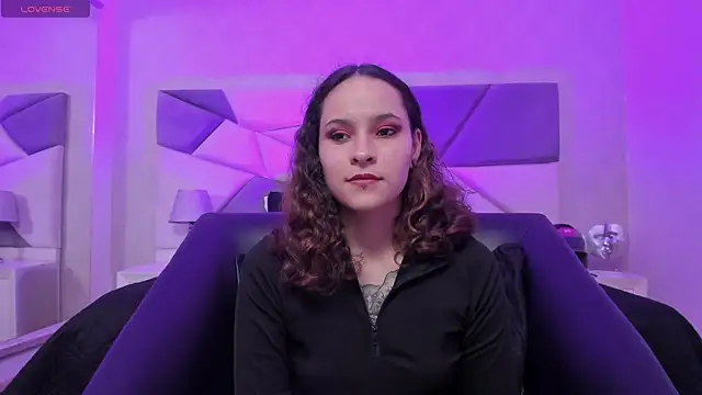 Snapshot of AnnyThompson_ chatting on 03-06-25, 09:20 AnnyThompson online show from 03-06-25, 09:20