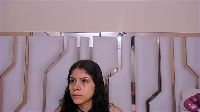 TifanyChill online show from 12-04-25, 05:54