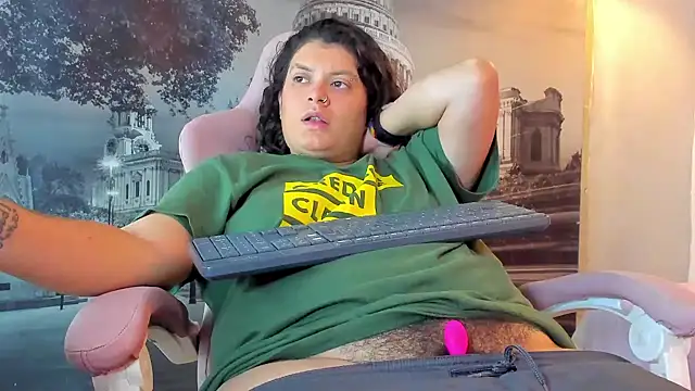 Snapshot of snowflake_xxx chatting on 09-25-25, 03:27 snowflake xxx online show from 09-25-25, 03:27