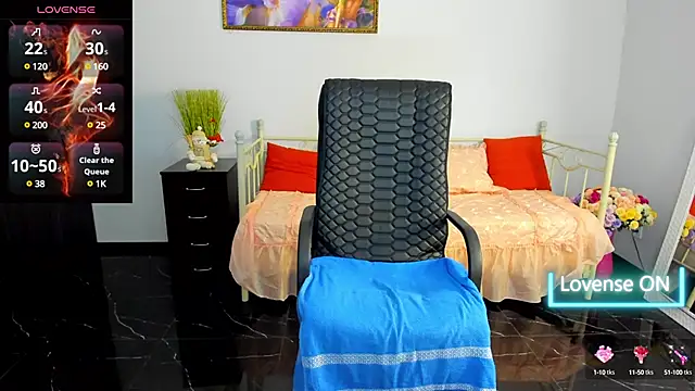 Snapshot of Julia_Dean chatting on 02-07-25, 04:03 Julia Dean online show from 02-07-25, 04:03