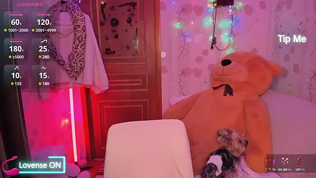 Snapshot of Lilly_Black88888 chatting on 02-05-25, 03:31 Lilly Black88888 online show from 02-05-25, 03:31