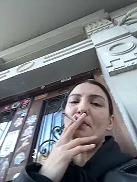 BabeRainbow online show from 01-03-25, 12:30