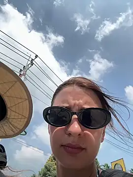 BabeRainbow online show from 01-24-25, 05:53