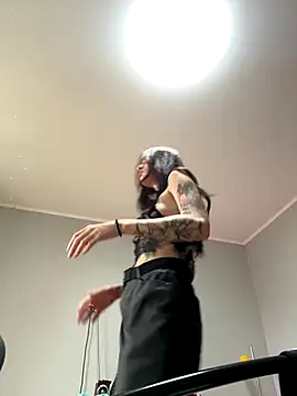 BabeRainbow online show from 09-20-25, 09:32