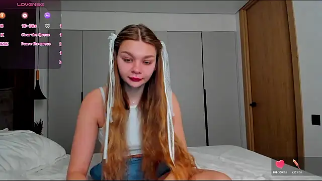 Molly sweetie online show from 02-19-26, 08:32