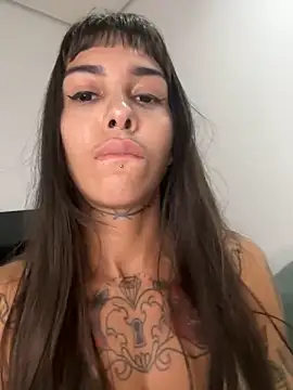 Snapshot of Nikatsu chatting on 02-17-25, 01:47 Nikatsu online show from 02-17-25, 01:47