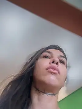 Snapshot of Nikatsu chatting on 09-30-25, 11:59 Nikatsu online show from 09-30-25, 11:59