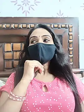 Snapshot of Yours-Bebo chatting on 07-13-26, 05:32 Yours-Bebo online show from 07-13-26, 05:32