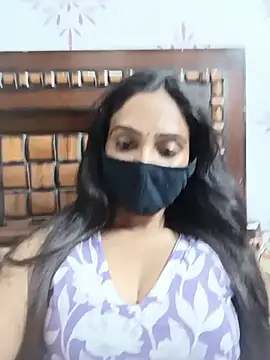 Snapshot of Yours-Bebo chatting on 07-20-26, 07:22 Yours-Bebo online show from 07-20-26, 07:22