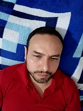 Snapshot of ElSunEagle chatting on 01-02-25, 05:03 ElSunEagle online show from 01-02-25, 05:03