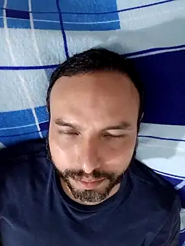 Snapshot of ElSunEagle chatting on 01-23-25, 05:02 ElSunEagle online show from 01-23-25, 05:02