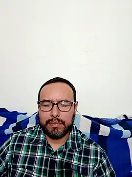 ElSunEagle online show from 01-16-26, 01:42