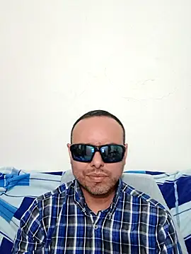 ElSunEagle online show from 06-17-26, 02:25