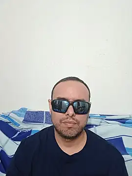 ElSunEagle online show from 06-20-26, 02:47