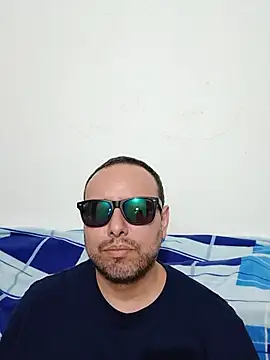 ElSunEagle online show from 06-22-26, 02:35