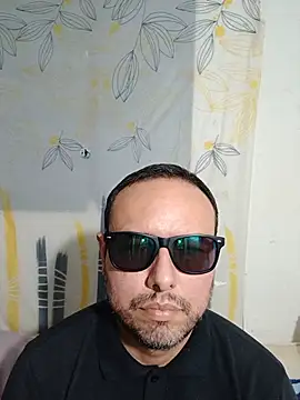 ElSunEagle online show from 07-11-26, 02:14