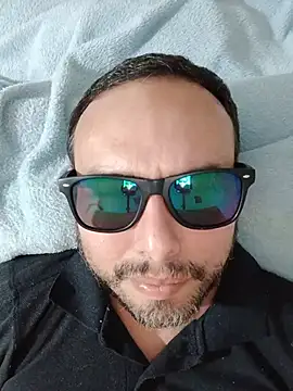 ElSunEagle online show from 07-25-26, 04:21