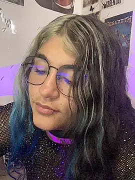 Snapshot of abril666 chatting on 01-27-25, 07:35 abril666 online show from 01-27-25, 07:35