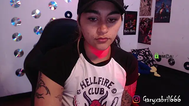 Snapshot of abril666 chatting on 03-17-25, 01:29 abril666 online show from 03-17-25, 01:29