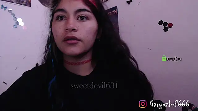 Snapshot of abril666 chatting on 03-19-25, 12:56 abril666 online show from 03-19-25, 12:56