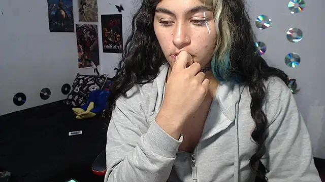 Snapshot of abril666 chatting on 03-20-25, 07:25 abril666 online show from 03-20-25, 07:25