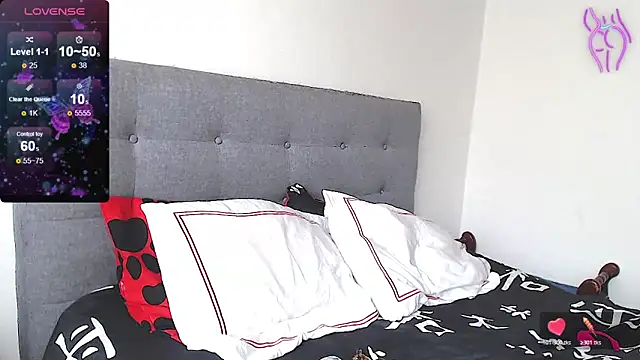 Snapshot of MagicStephany_ chatting on 12-16-25, 01:27 MagicStephany online show from 12-16-25, 01:27