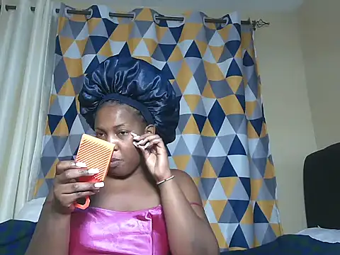 Snapshot of Mila_Melanie chatting on 11-07-25, 08:20 Mila Melanie online show from 11-07-25, 08:20