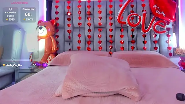 Snapshot of Abbye_blue01 chatting on 02-06-25, 04:10 Abbye blue01 online show from 02-06-25, 04:10