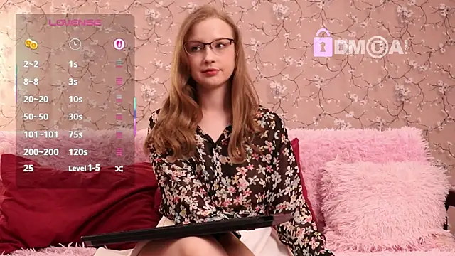 Snapshot of steffania- chatting on 10-11-25, 05:44 steffania- online show from 10-11-25, 05:44