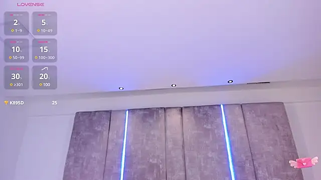 Snapshot of GiselOrtiz chatting on 02-24-25, 03:09 GiselOrtiz online show from 02-24-25, 03:09