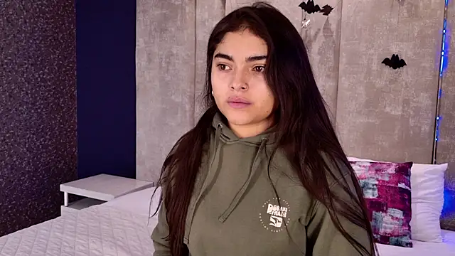 Snapshot of GiselOrtiz chatting on 10-26-25, 10:21 GiselOrtiz online show from 10-26-25, 10:21