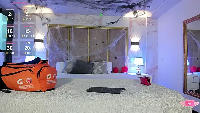 Snapshot of GiselOrtiz chatting on 11-02-25, 11:23 GiselOrtiz online show from 11-02-25, 11:23