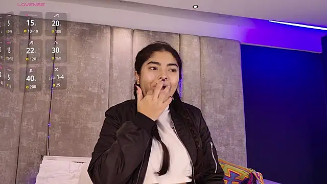 Snapshot of GiselOrtiz chatting on 11-19-25, 10:59 GiselOrtiz online show from 11-19-25, 10:59