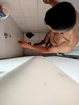 Danielitohot23cm online show from 10-30-25, 11:49