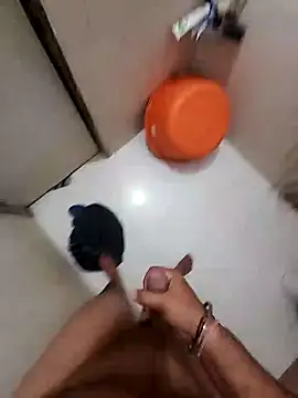 Snapshot of parank2021 chatting on 02-10-25, 06:24 parank2021 online show from 02-10-25, 06:24