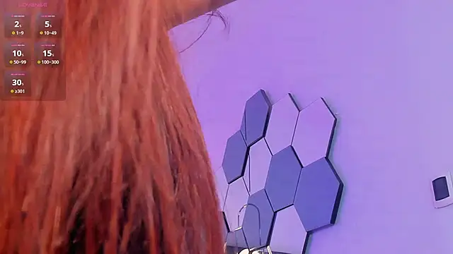 Snapshot of CorinneRusso chatting on 12-29-24, 10:12 CorinneRusso online show from 12-29-24, 10:12