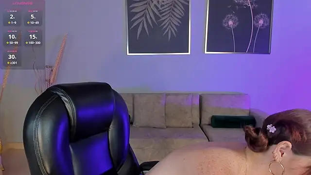 Snapshot of CorinneRusso chatting on 01-05-25, 07:07 CorinneRusso online show from 01-05-25, 07:07