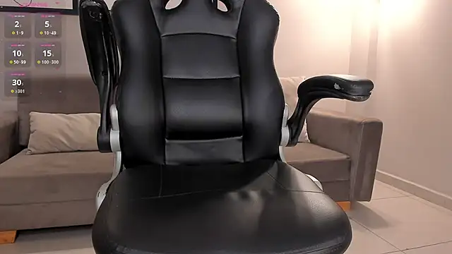 Snapshot of CorinneRusso chatting on 03-16-25, 07:26 CorinneRusso online show from 03-16-25, 07:26