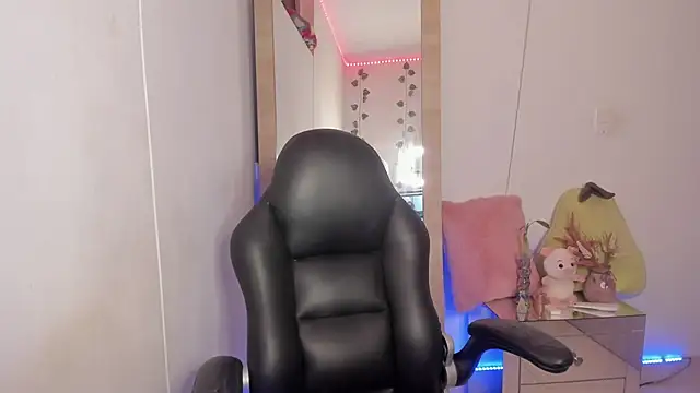 hellensexy online show from 01-12-25, 12:18