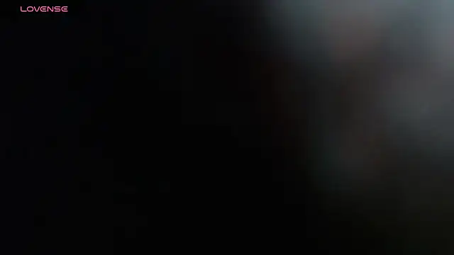 Snapshot of _Lalaa chatting on 05-22-26, 04:12 Lalaa online show from 05-22-26, 04:12